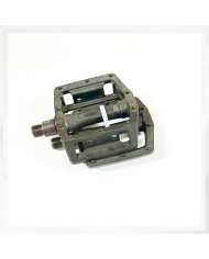 PEDALES DE PLASTICO JUNIOR NEGRO PEDALES DE PLASTICO JUNIOR NEGRO