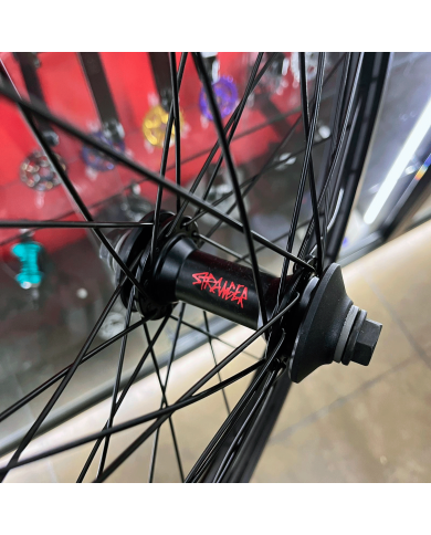 RUEDA DELANTERA STRANGER