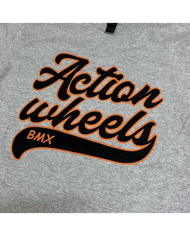 CAMISETA ACTION WHEELS BASEBALL GRIS