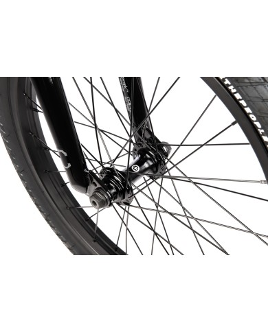 BICI WETHEPEOPLE 2026 CRYSIS 20.5" ROJO METALIZADO